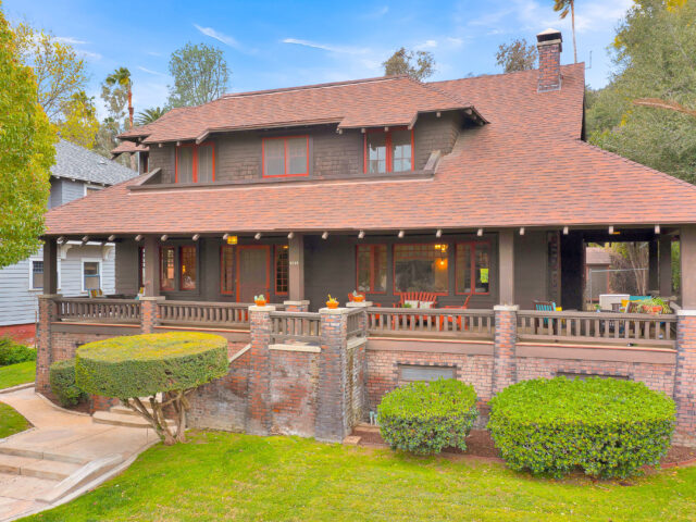 Mount Rubidoux Historic District 1908 Craftsman Home