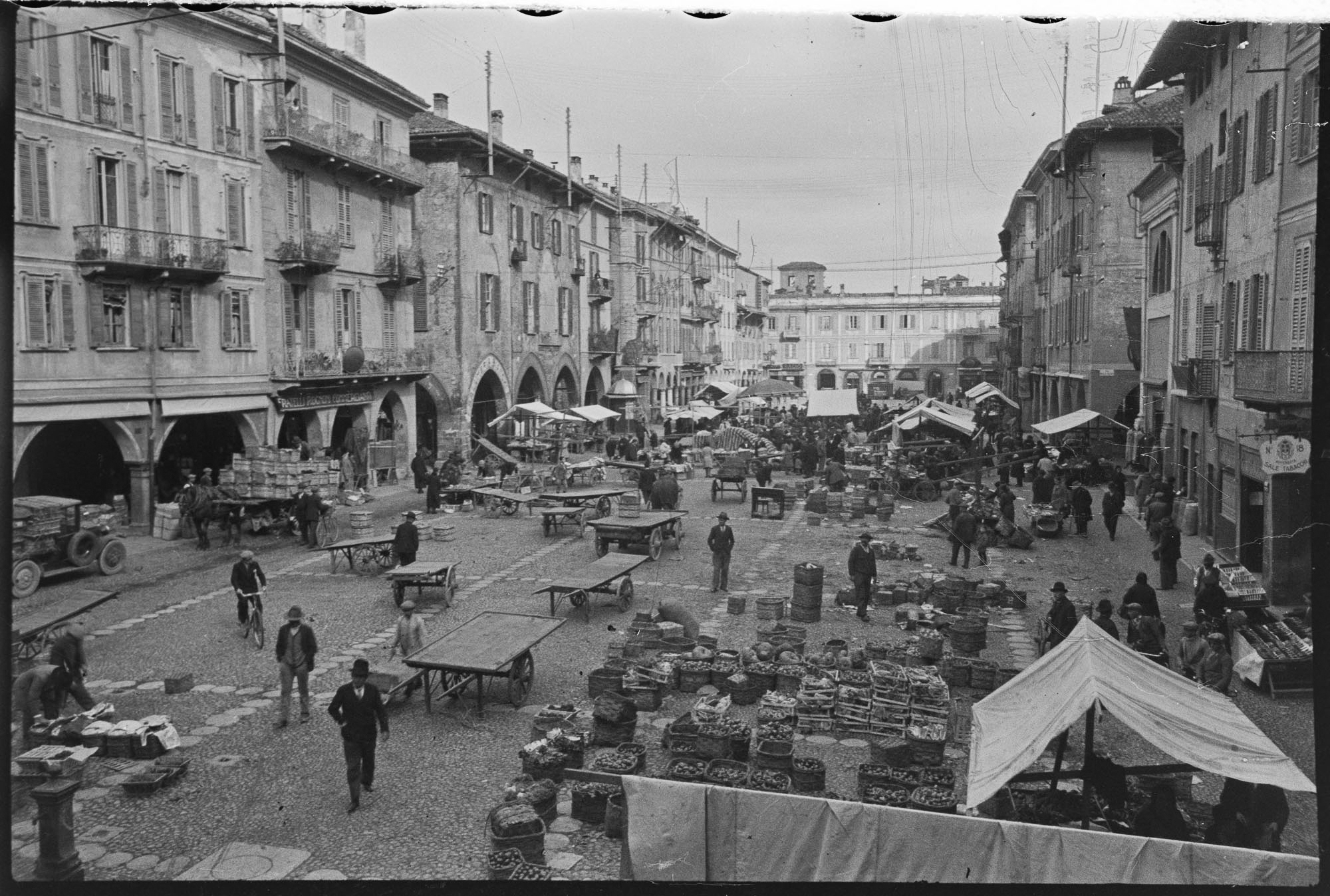 Market in Piazza della Vittoria, Pavia, Italy